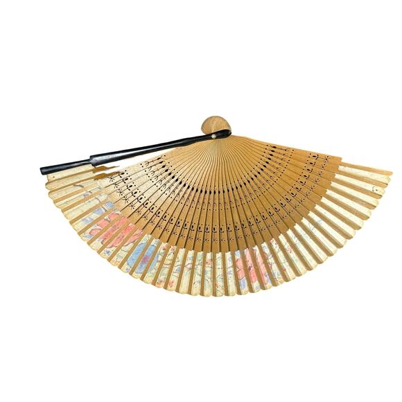 wooden hand painted- vintage fan with fabric end detailing- 17 inches extended - Picture 5 of 7